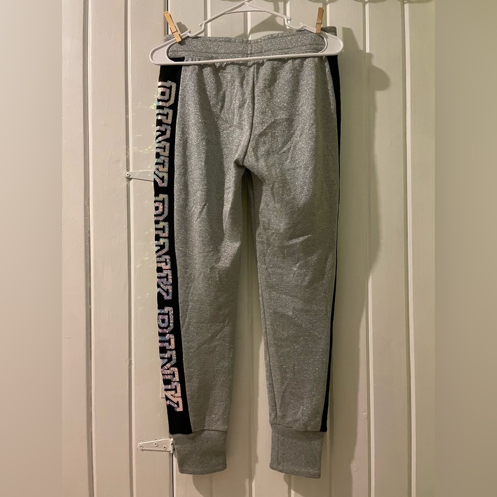 VS PINK bling metallic shine outfit SMALL joggers LARGE hoodie NWOT - Picture 11 of 13